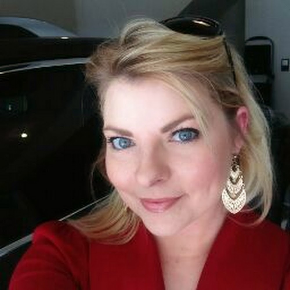 Meet your Posher, Kathleen